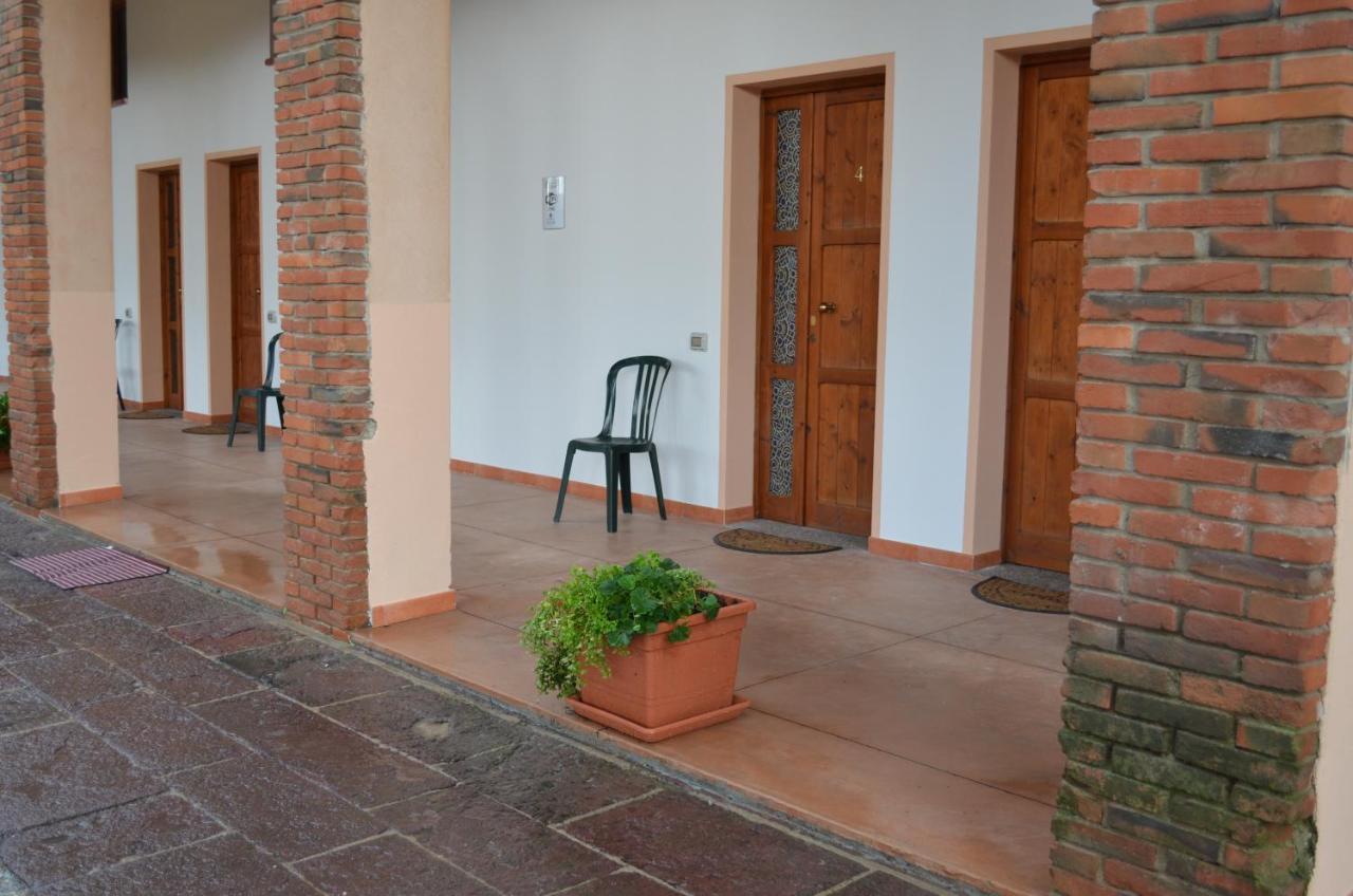 Agriturismo Agrifoglio San Giovanni Suergiu Exterior photo